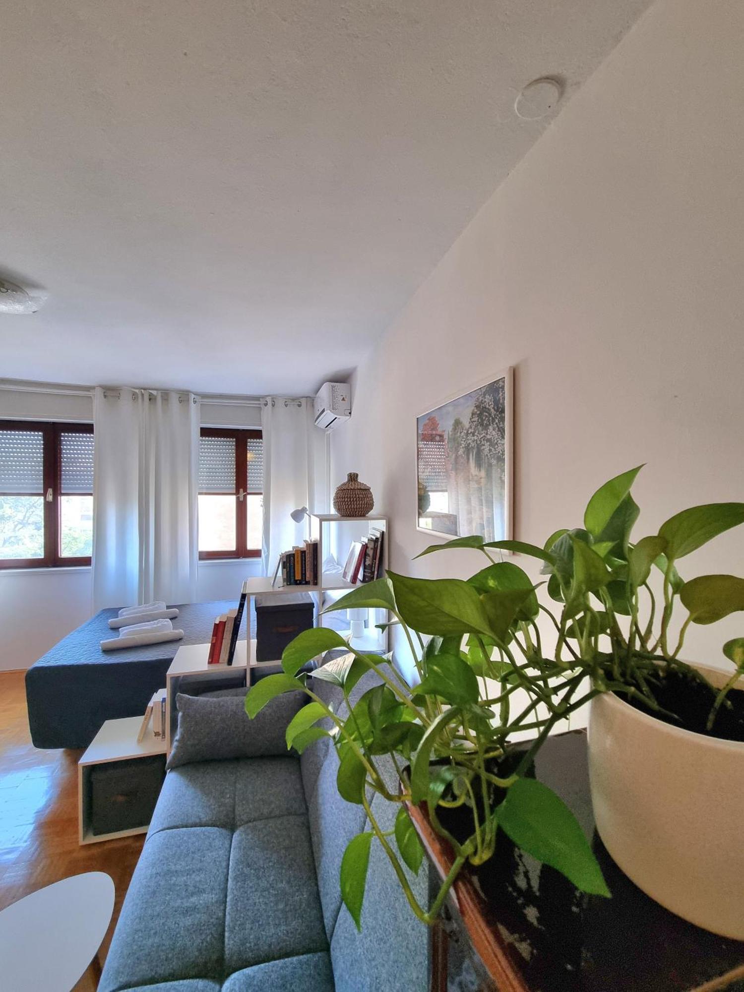 Studio Apartment Karolina Zadar Exteriör bild