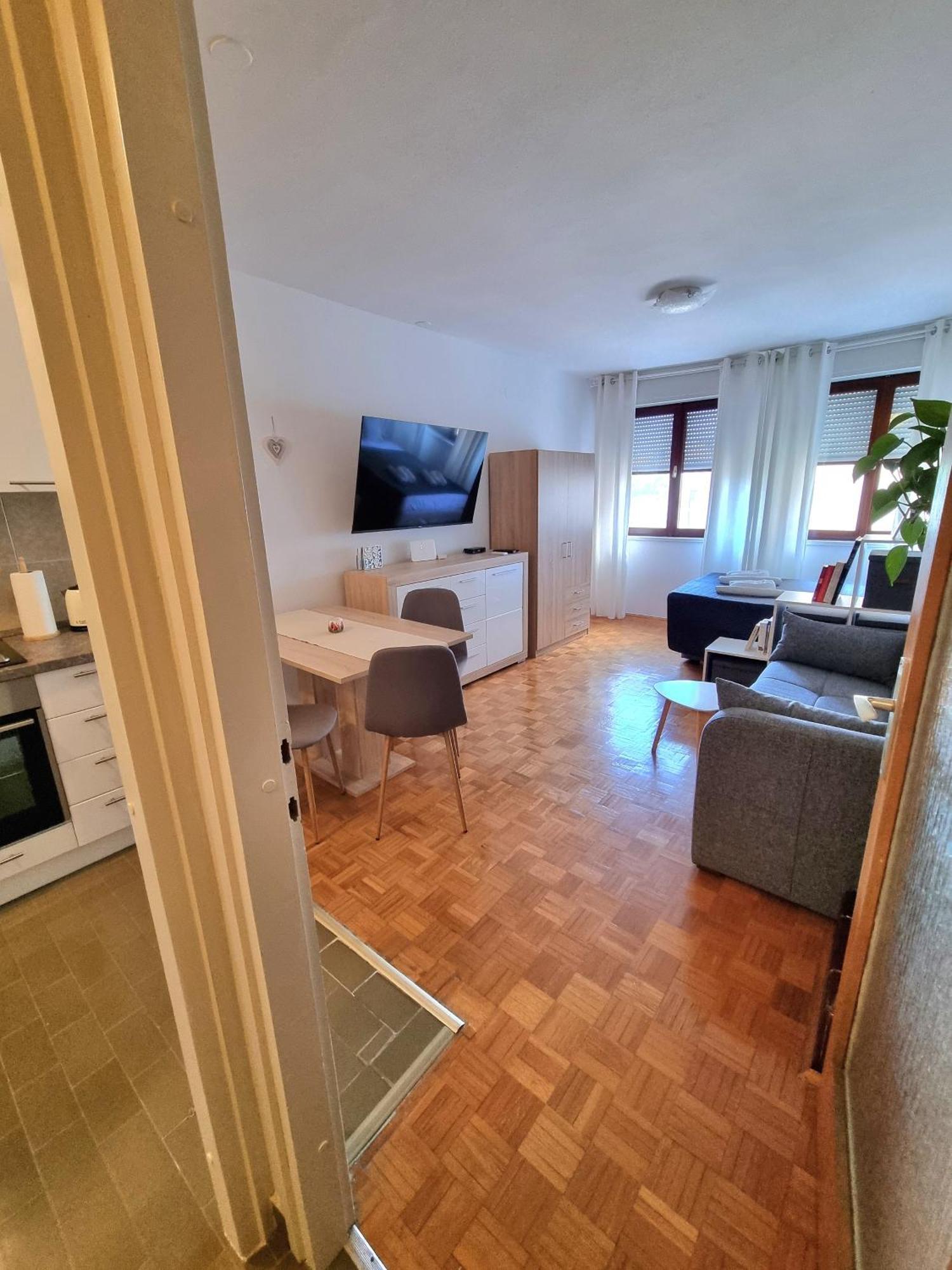 Studio Apartment Karolina Zadar Exteriör bild